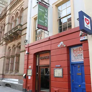 Midtown Hostel
